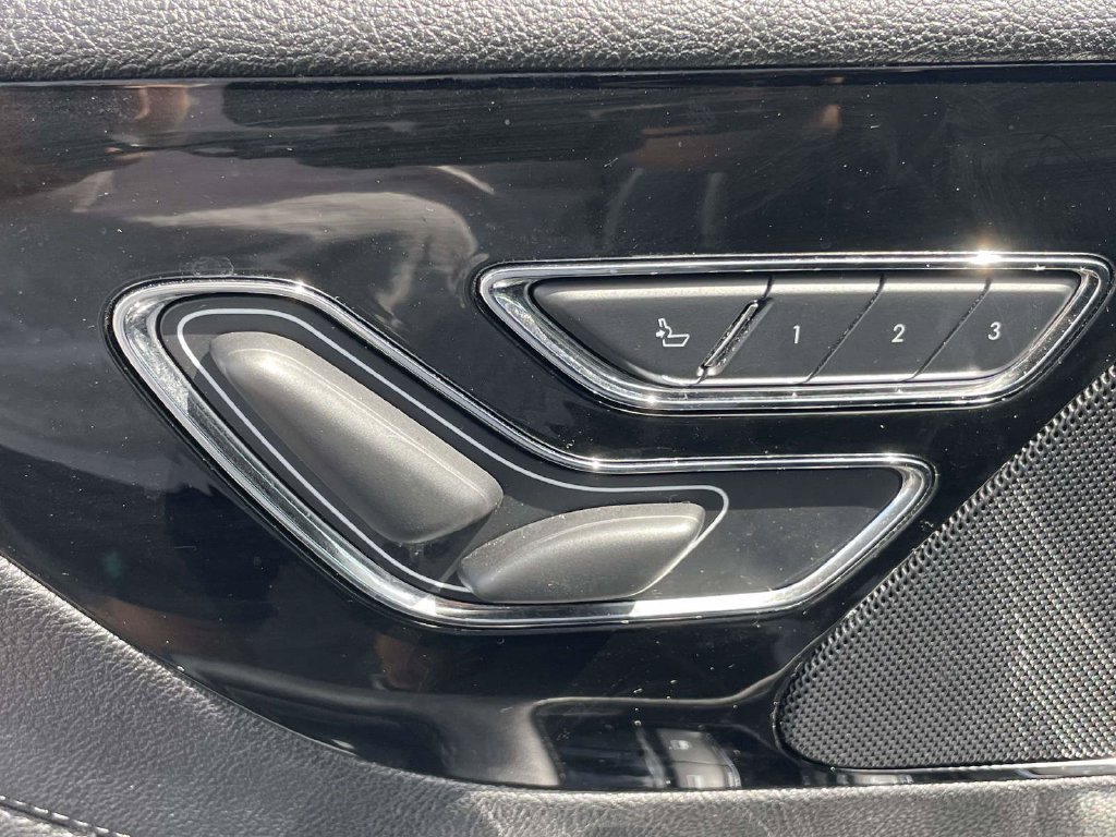 Used 2024 Lincoln Aviator 2WD w/ Premium Package image 14