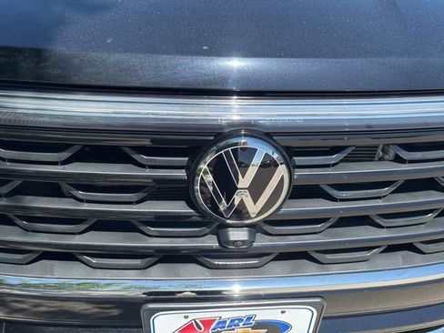 Used 2024 Volkswagen Atlas SEL Premium R-Line AWD/4WD image 23