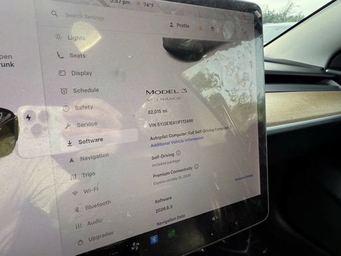 Used 2018 Tesla Model 3 Mid Range RWD image 17