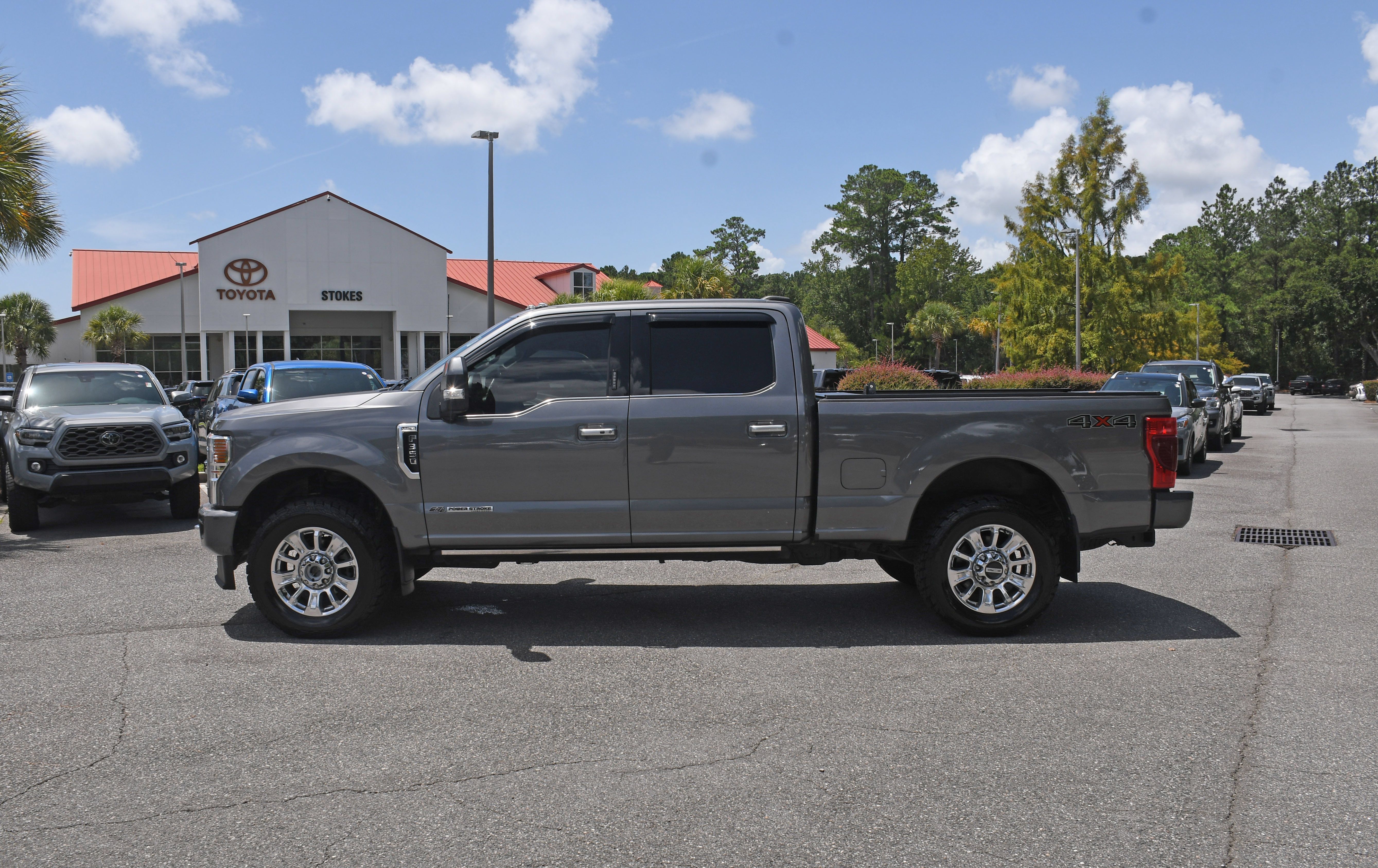 Used 2022 Ford F350 Limited w/ Snow Plow Prep Package AWD/4WD image 2