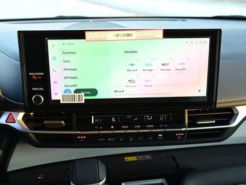 Used 2025 Toyota Sienna XSE image 25