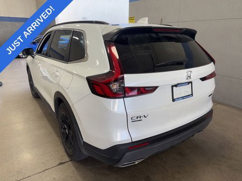 Used 2023 Honda CR-V Sport image 4