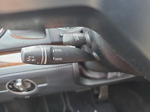 Used 2013 Mercedes-Benz SL 63 AMG image 23