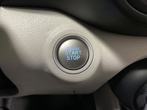 New 2026 Hyundai Venue SEL image 21