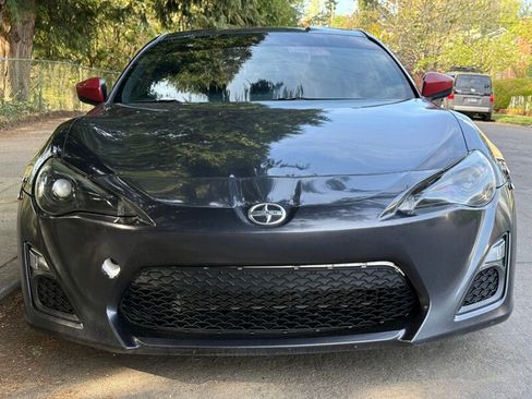 Used 2016 Scion FR-S image 4