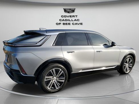 Certified 2024 Cadillac Lyriq Luxury w/ LPO, Floor Liner Package image 10