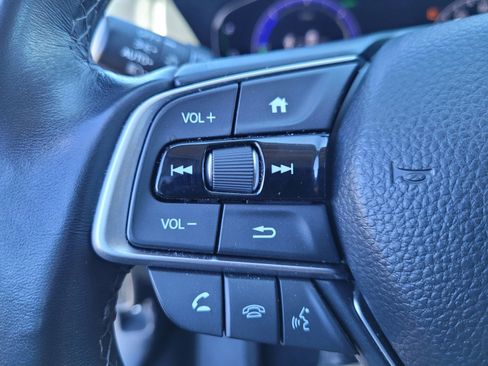 Used 2021 Honda Accord Touring image 26