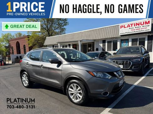 Used 2018 Nissan Rogue Sport SV w/ SV Technology Package image 1