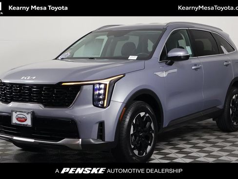 Used 2024 Kia Sorento S AWD/4WD image 1