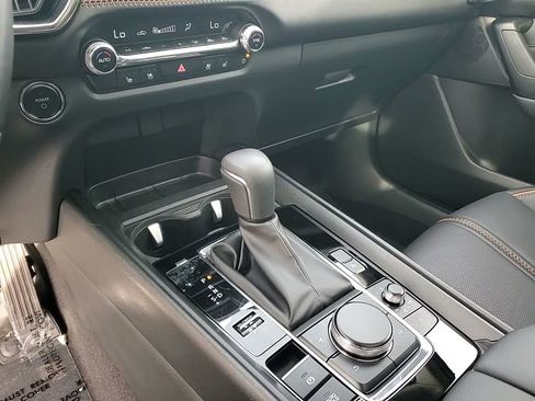 Certified 2025 MAZDA CX-50 2.5 Hybrid w/ Premium Plus Pkg image 20