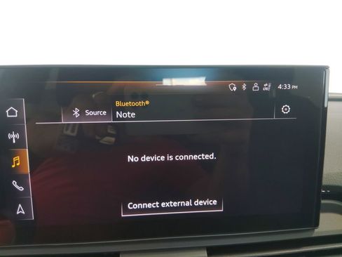 Used 2024 Audi Q5 2.0T Premium w/ Convenience Package image 24