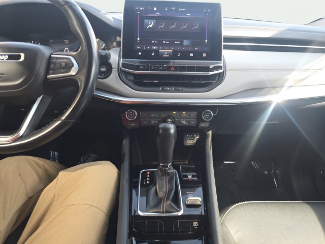 Certified 2022 Jeep Compass Limited AWD/4WD image 21