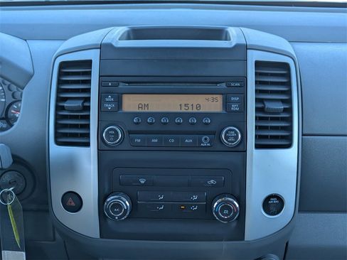 Used 2016 Nissan Frontier S image 18