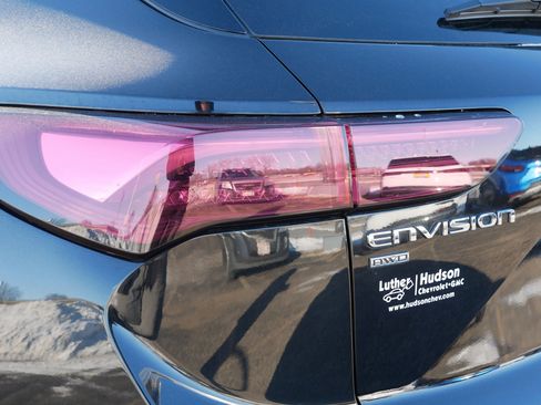 Used 2025 Buick Envision Preferred image 17