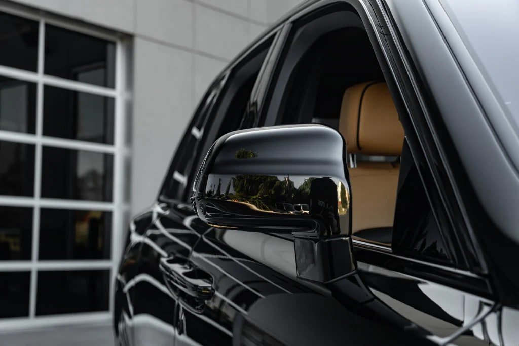 Used 2026 Rolls-Royce Cullinan w/ Cullinan Package AWD/4WD image 14