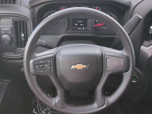 Used 2022 Chevrolet Silverado 1500 Custom image 14