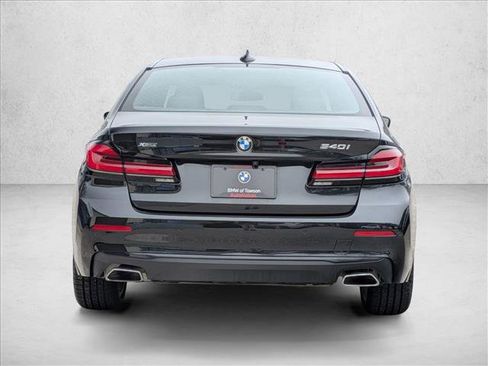 Certified 2023 BMW 540i xDrive w/ Premium Package image 7