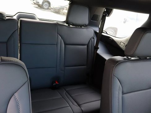 New 2026 GMC Yukon Denali w/ Denali Reserve Package RWD image 27