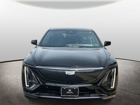 New 2025 Cadillac Lyriq Sport image 6