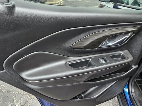 Certified 2022 GMC Terrain SLT w/ LPO, Floor Liner Package image 18