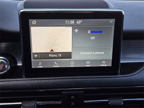 Used 2020 Lincoln Corsair Standard w/ Equipment Group 101A image 11