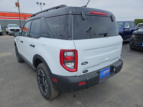 New 2026 Ford Bronco Sport Outer Banks AWD/4WD image 9