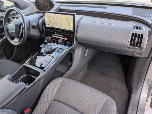Used 2024 Toyota bZ4X XLE w/ Weather Package image 29