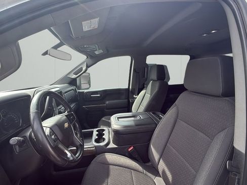 Used 2020 Chevrolet Silverado 2500 LT w/ Convenience Package AWD/4WD image 5