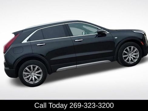 Used 2021 Cadillac XT4 Premium Luxury w/ Cold Weather Package image 8