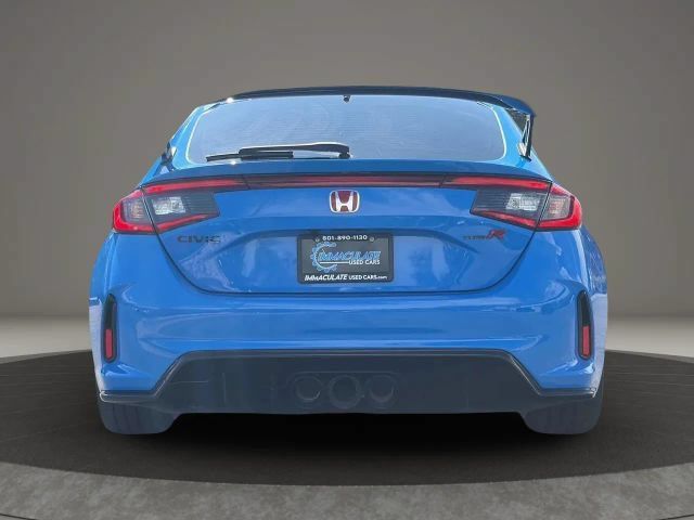 Used 2023 Honda Civic Type R image 4