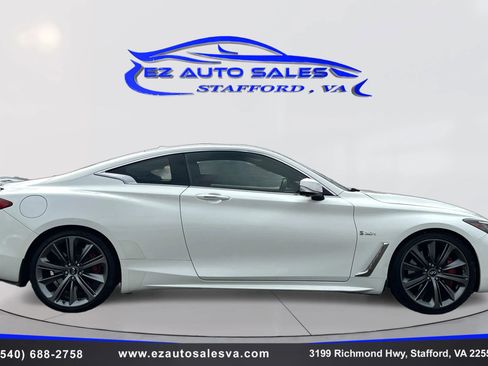 Used 2018 INFINITI Q60 Red Sport 400 w/ Sensory Package 3.0T Sport image 4