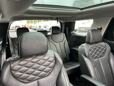 Used 2022 Hyundai Palisade Limited w/ Cargo Package image 58