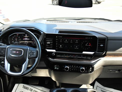 Used 2024 GMC Sierra 1500 Elevation w/ LPO, Elevation Black Package image 37