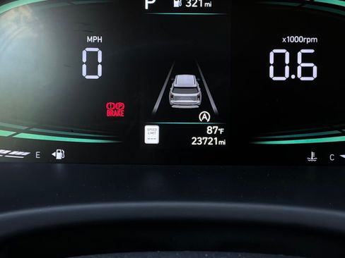 Used 2025 Hyundai Palisade SEL FWD image 44