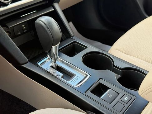 Used 2018 Subaru Legacy 2.5i Premium w/ Moonroof Package image 26