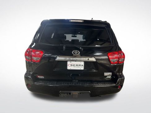 Used 2014 Toyota Sequoia Limited AWD/4WD image 4