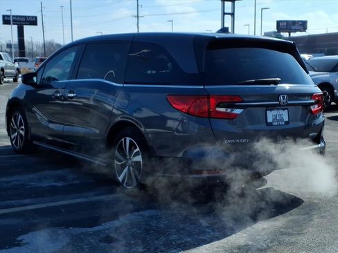 Used 2024 Honda Odyssey Touring image 5