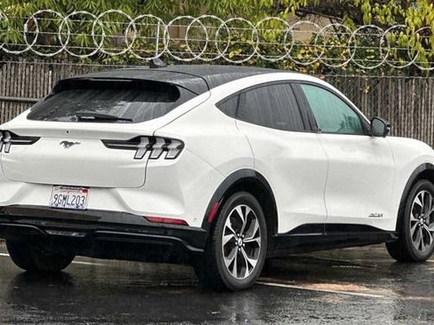 Used 2023 Ford Mustang Mach-E Premium image 3