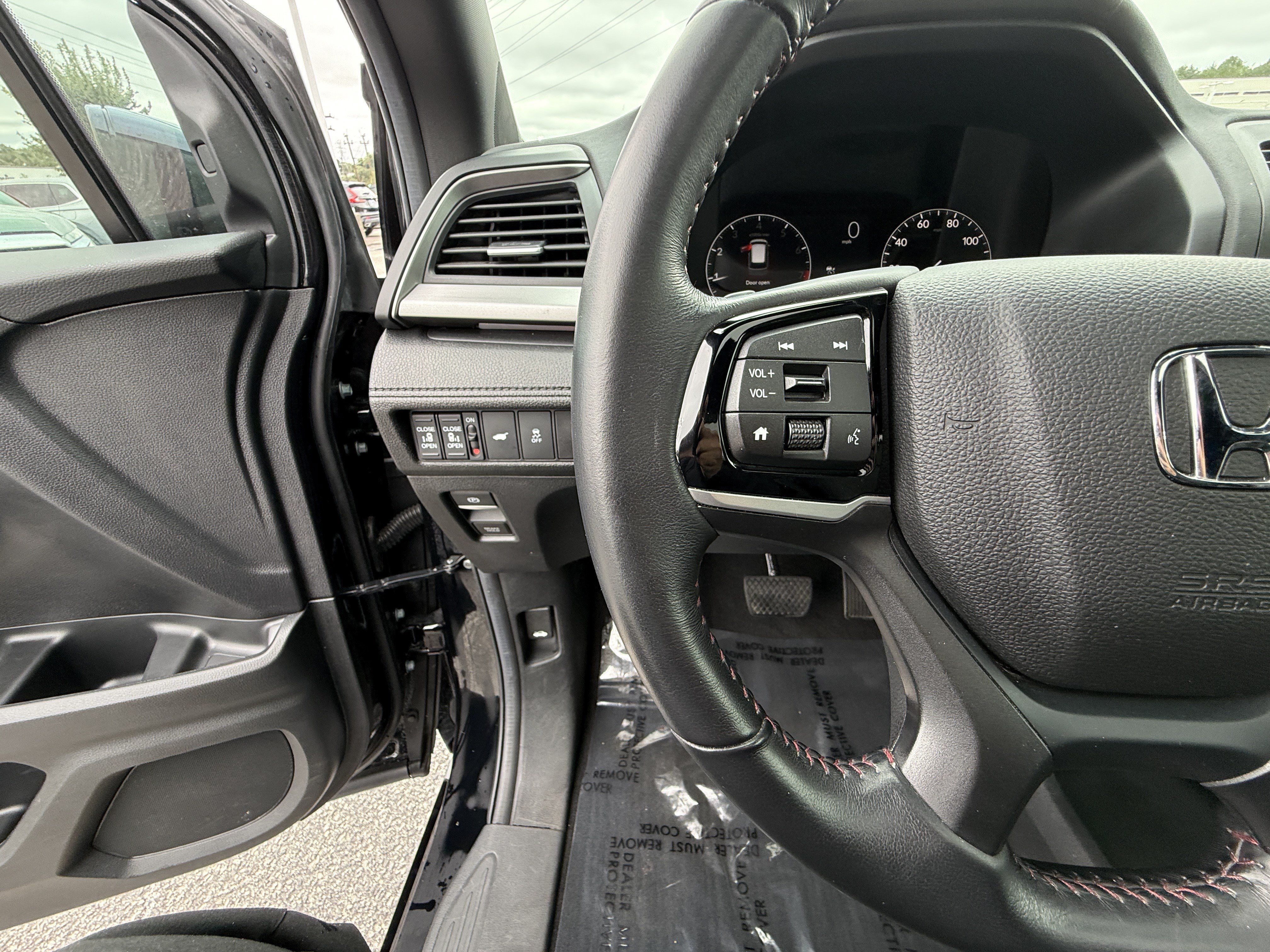 Certified 2025 Honda Odyssey Sport-L image 19