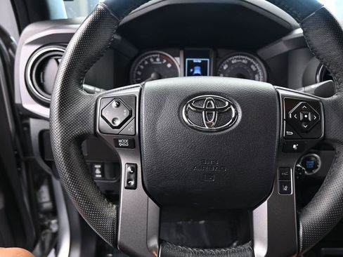 Used 2023 Toyota Tacoma 2WD Double Cab image 16