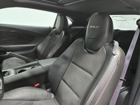 Used 2014 Chevrolet Camaro ZL1 RWD image 12