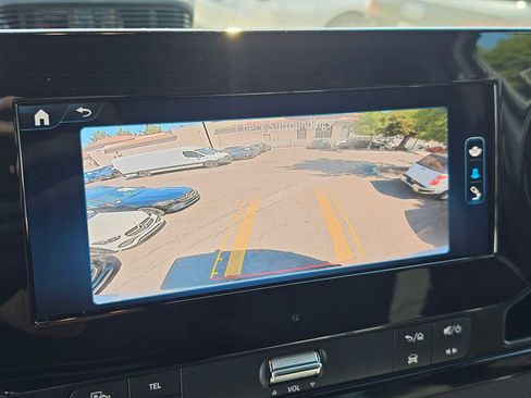 Used 2025 Mercedes-Benz Sprinter 2500 image 29