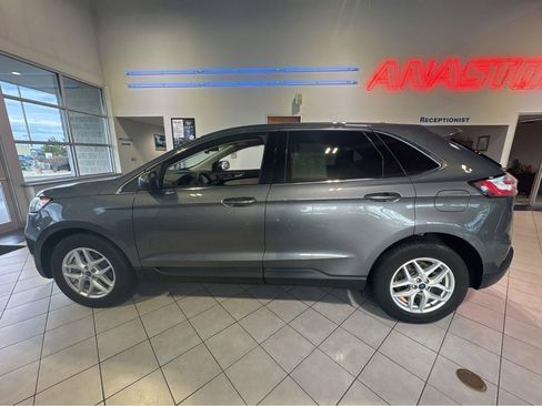 Used 2022 Ford Edge SEL w/ Cargo Accessory Package AWD/4WD image 8