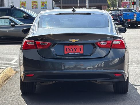Used 2018 Chevrolet Malibu LT FWD image 6