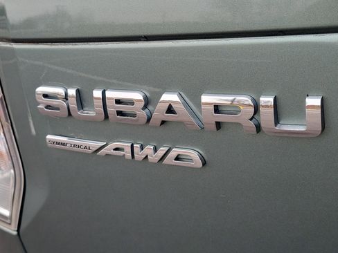 Used 2018 Subaru Forester 2.5i Premium w/ All-Weather Package image 6