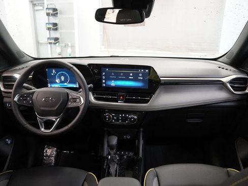 New 2026 Chevrolet TrailBlazer ACTIV w/ Convenience Package AWD/4WD image 19