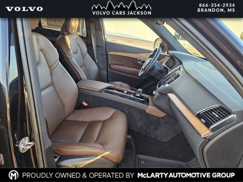 Used 2023 Volvo XC90 B6 Plus w/ Protection Package Premier image 27
