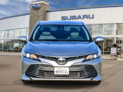 Used 2019 Toyota Camry L image 6