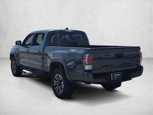 Used 2020 Toyota Tacoma TRD Sport w/ Technology Package AWD/4WD image 7