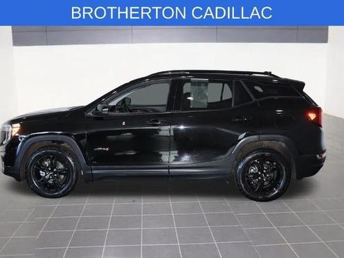 Used 2024 GMC Terrain AT4 w/ Tech Package AWD/4WD image 2